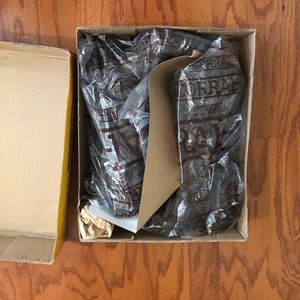 Brand New woman’s Corral Boots Hand Tooled. Beautiful boots. Never worn!